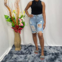 Short Chocolate Stretch Light Blue Cut Up Jean 0827