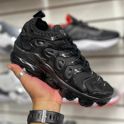 Black Vapormax