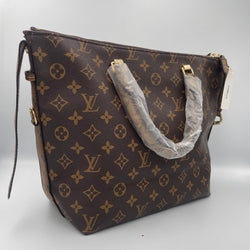 Louis Vuitton Medium Hand Bag 7861015