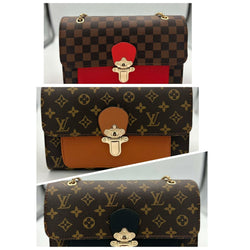 Louis Vuitton Side Bag with Gold Chain 1698