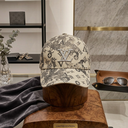 LV Hats Female Fit