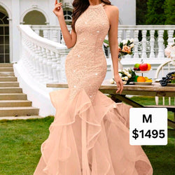 A Beautiful Spin Bottom Mermaid Shimmer Lace Formal Dress